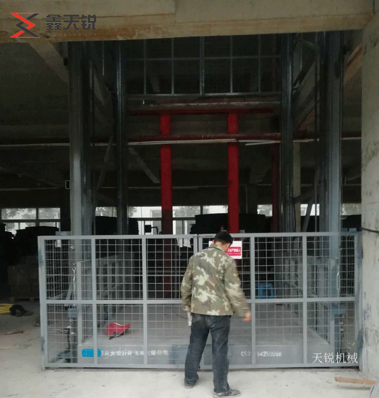 阳江10吨液压货梯交付使用