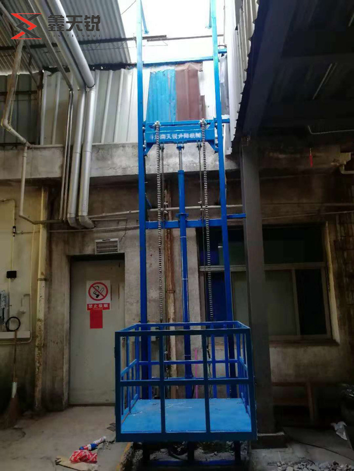 阳江导轨式升降货梯